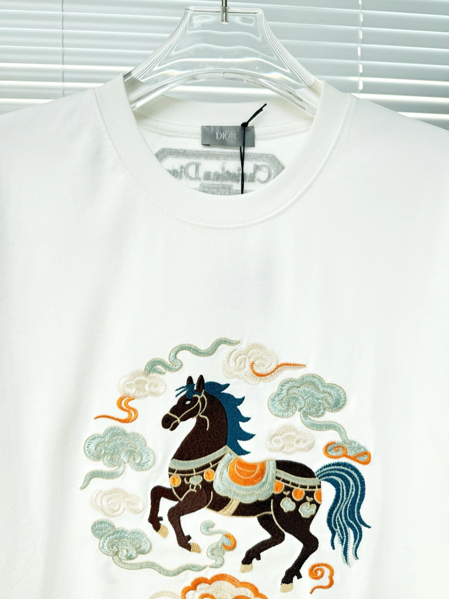 wg.luxury -- 4ior 2026 Cotton embroidery item:E-F409L1958H